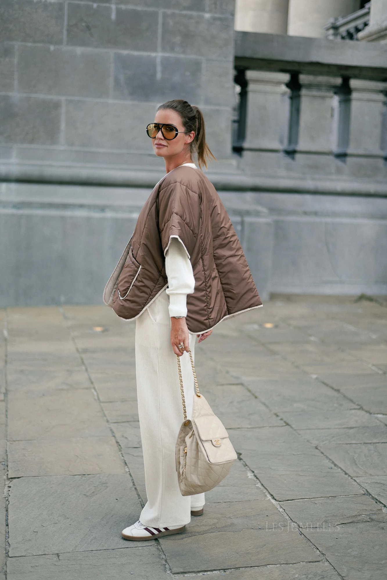 Aline cape brown/beige - Image 6