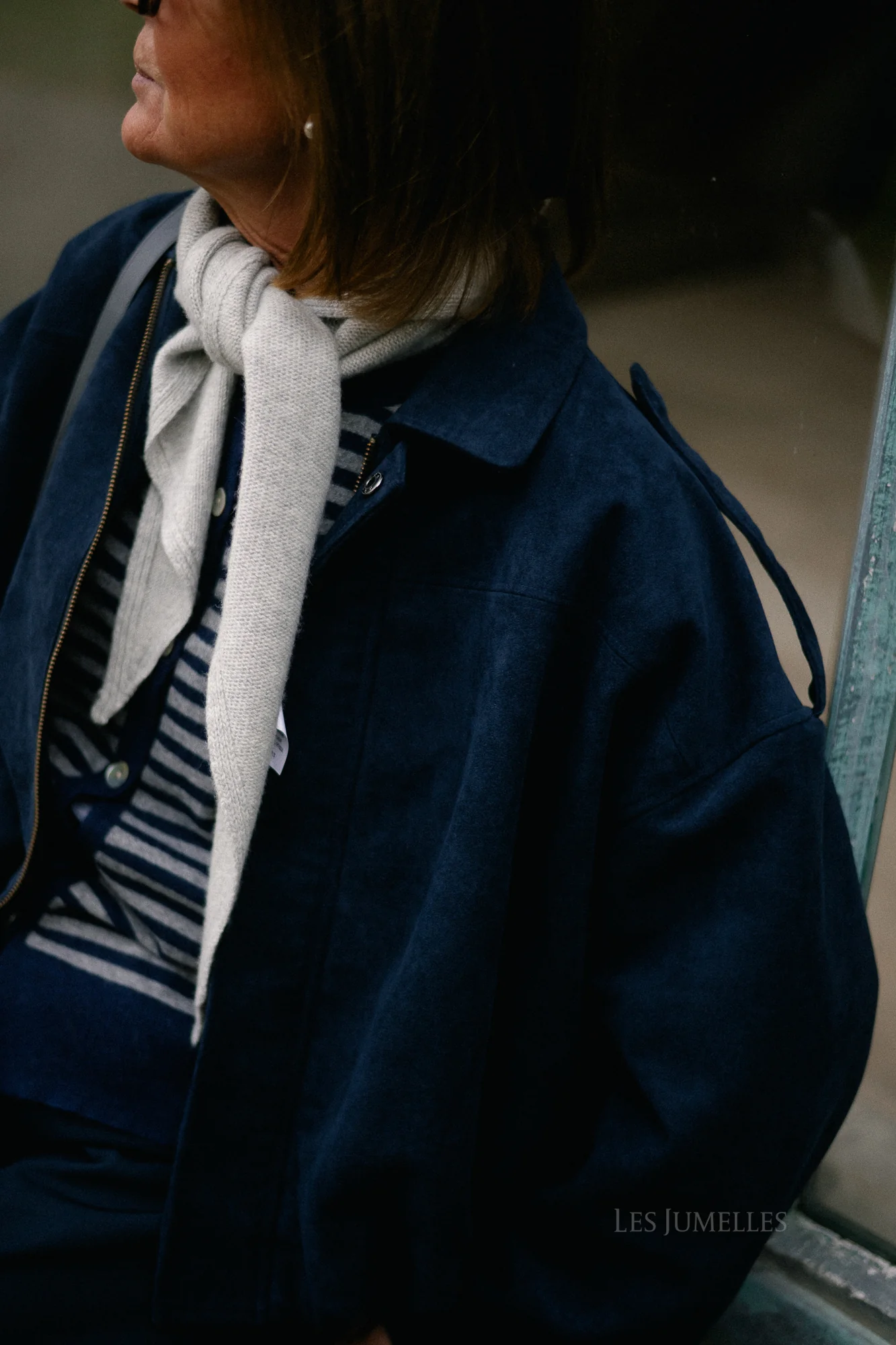 Aurora suede jacket navy - Image 7