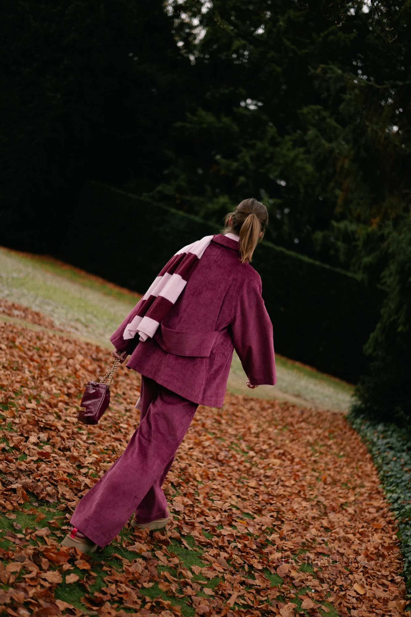 Bobbie jacket aubergine - Image 8