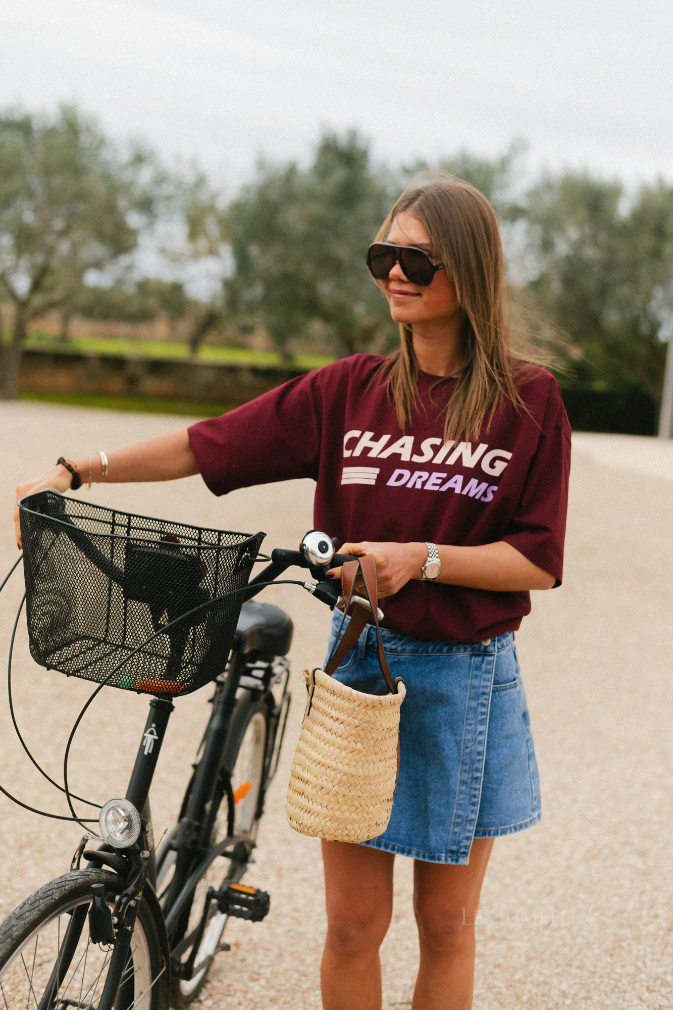 Chasing Dreams T-shirt burgundy - Image 3