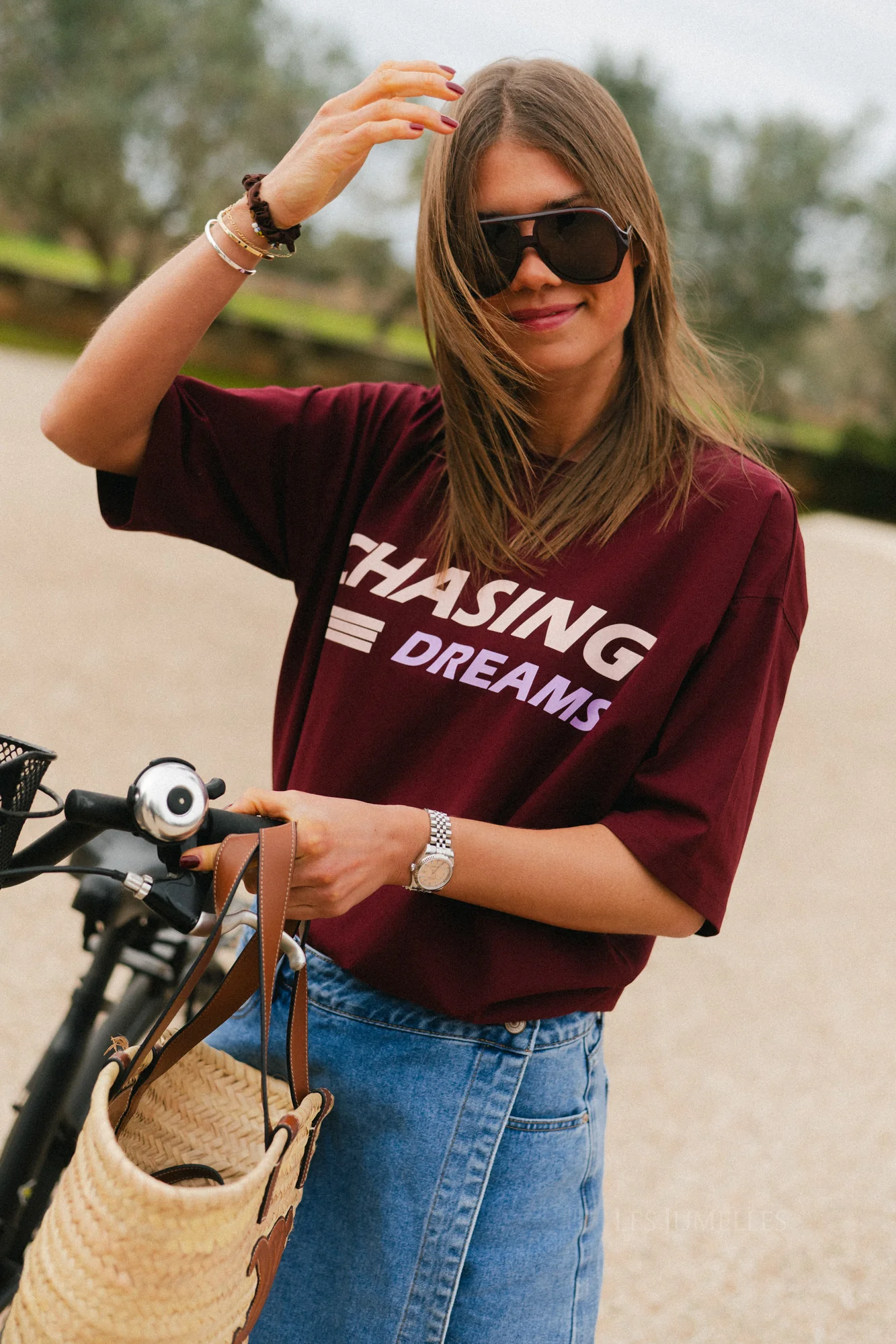 Chasing Dreams T-shirt burgundy - Image 7