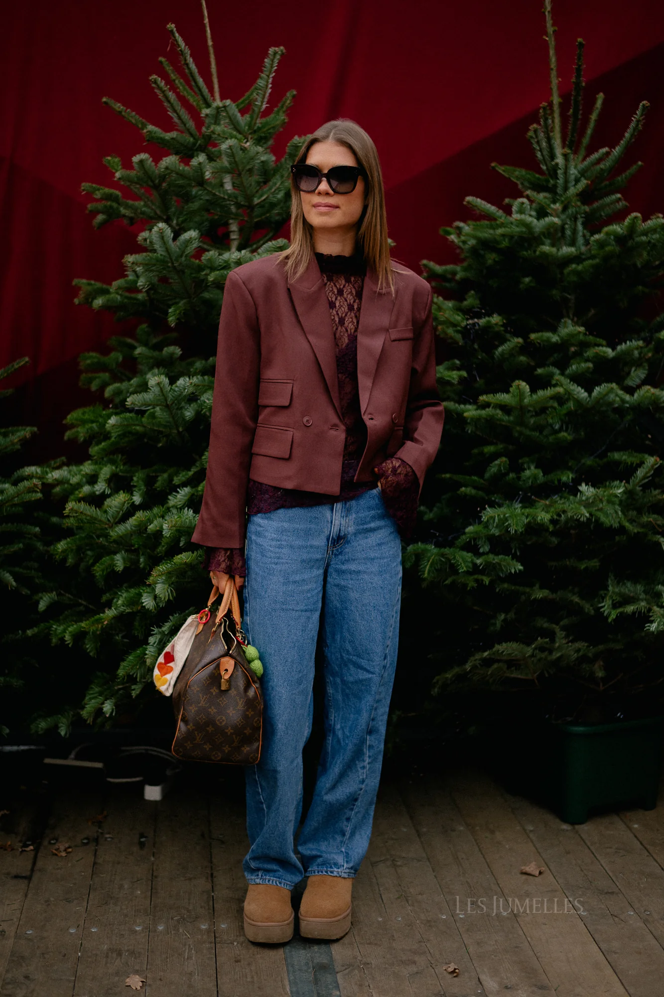 Donna cropped blazer burgundy - Image 11