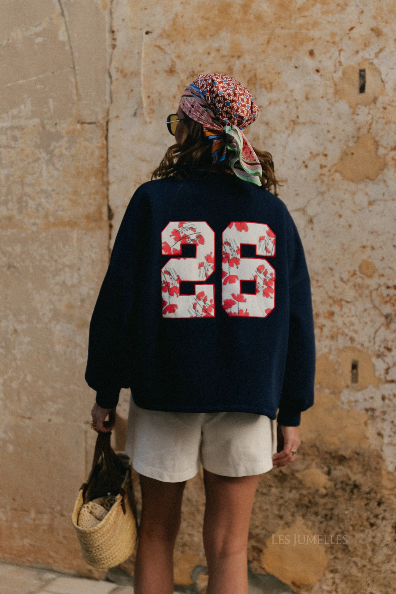 Embroidered 26 sweater navy - Image 3