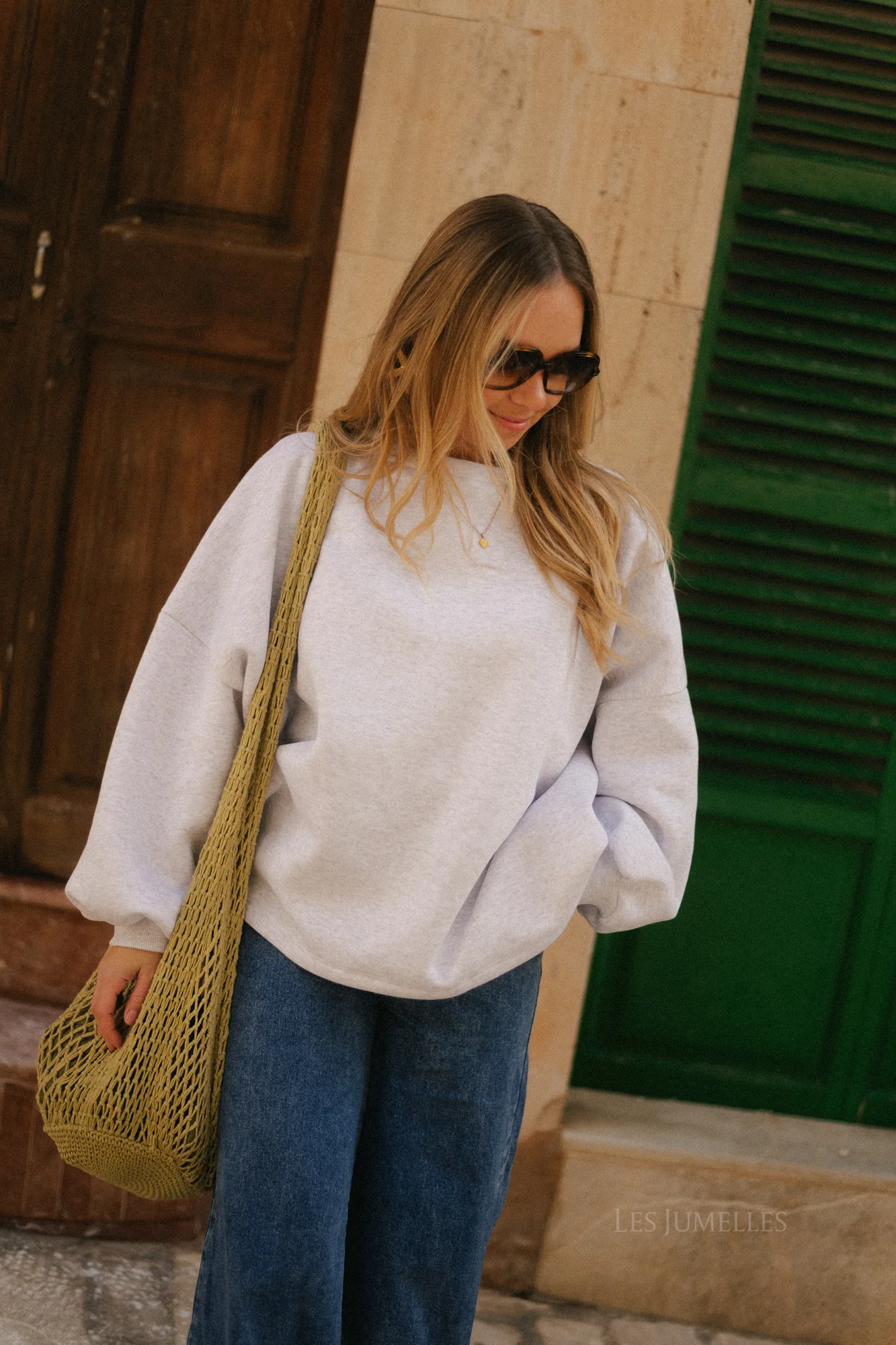 Embroidered LES JUMELLES sweater grey - Image 5