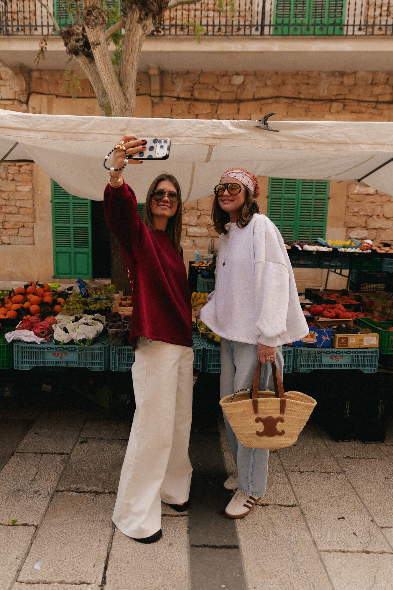 Embroidered MOMMY sweater grey - Image 8