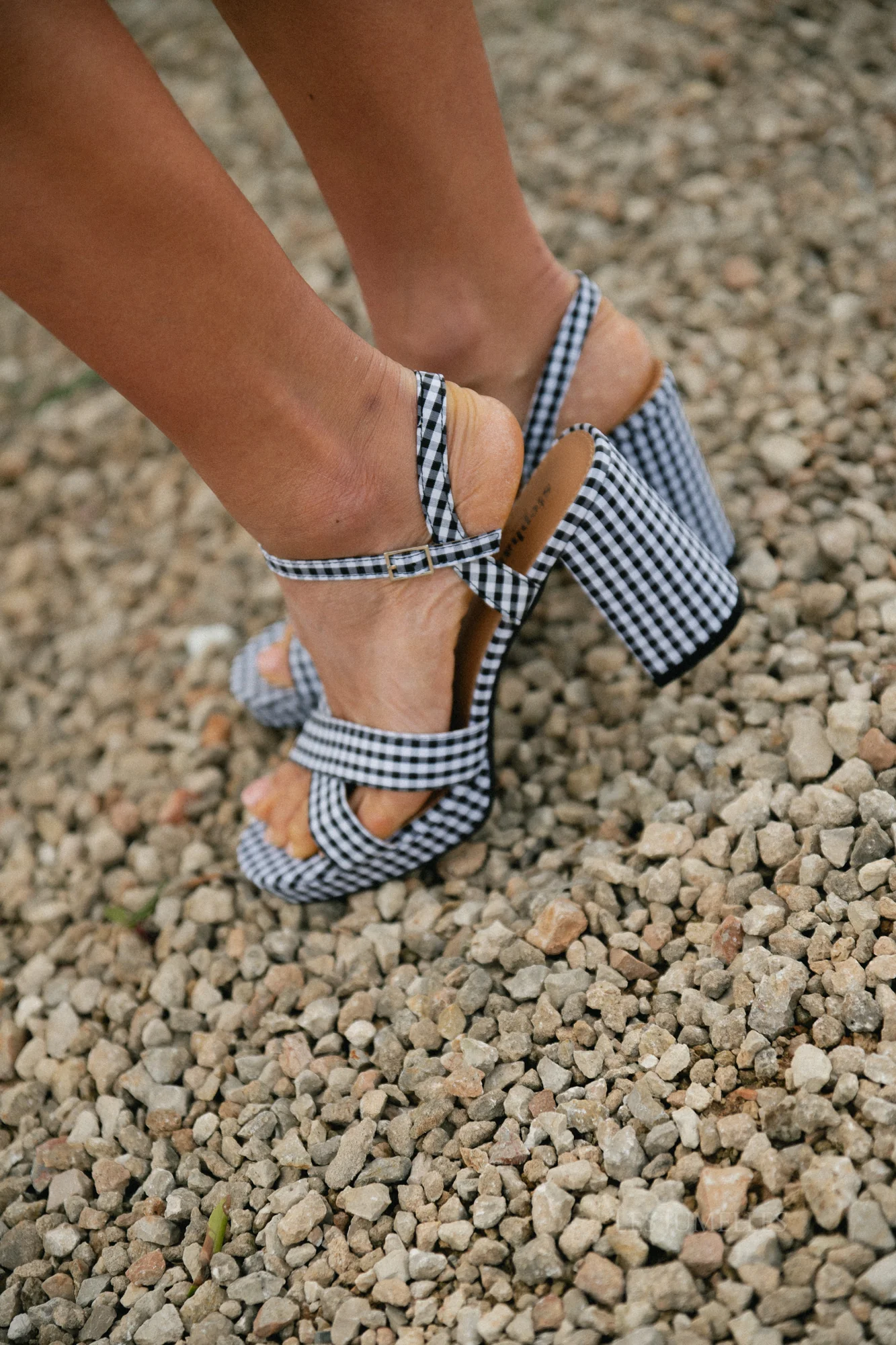 Jill gingham block heel sandals black - Image 6