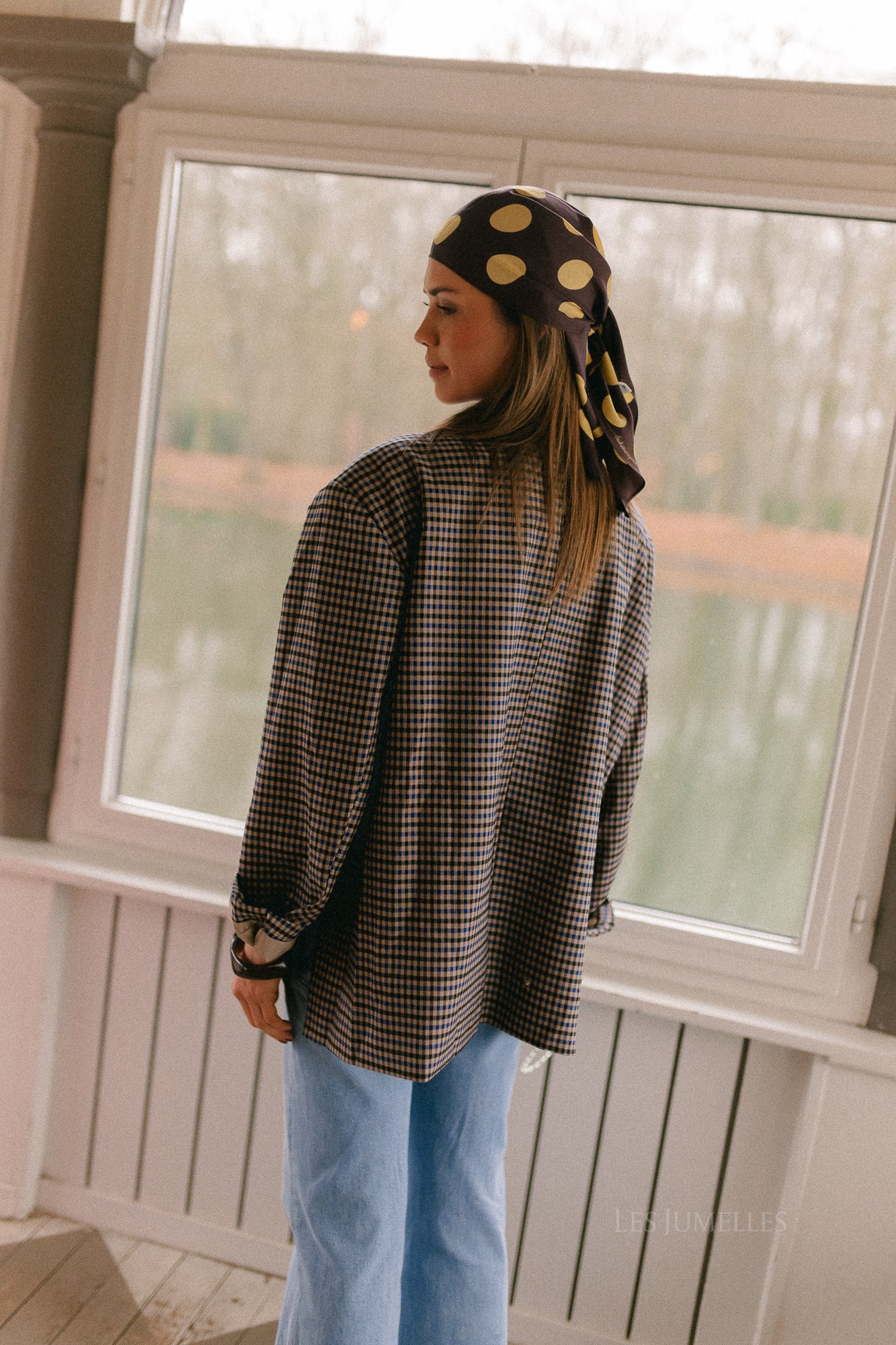 Maxi polka triangle sia scarf brown - Image 4