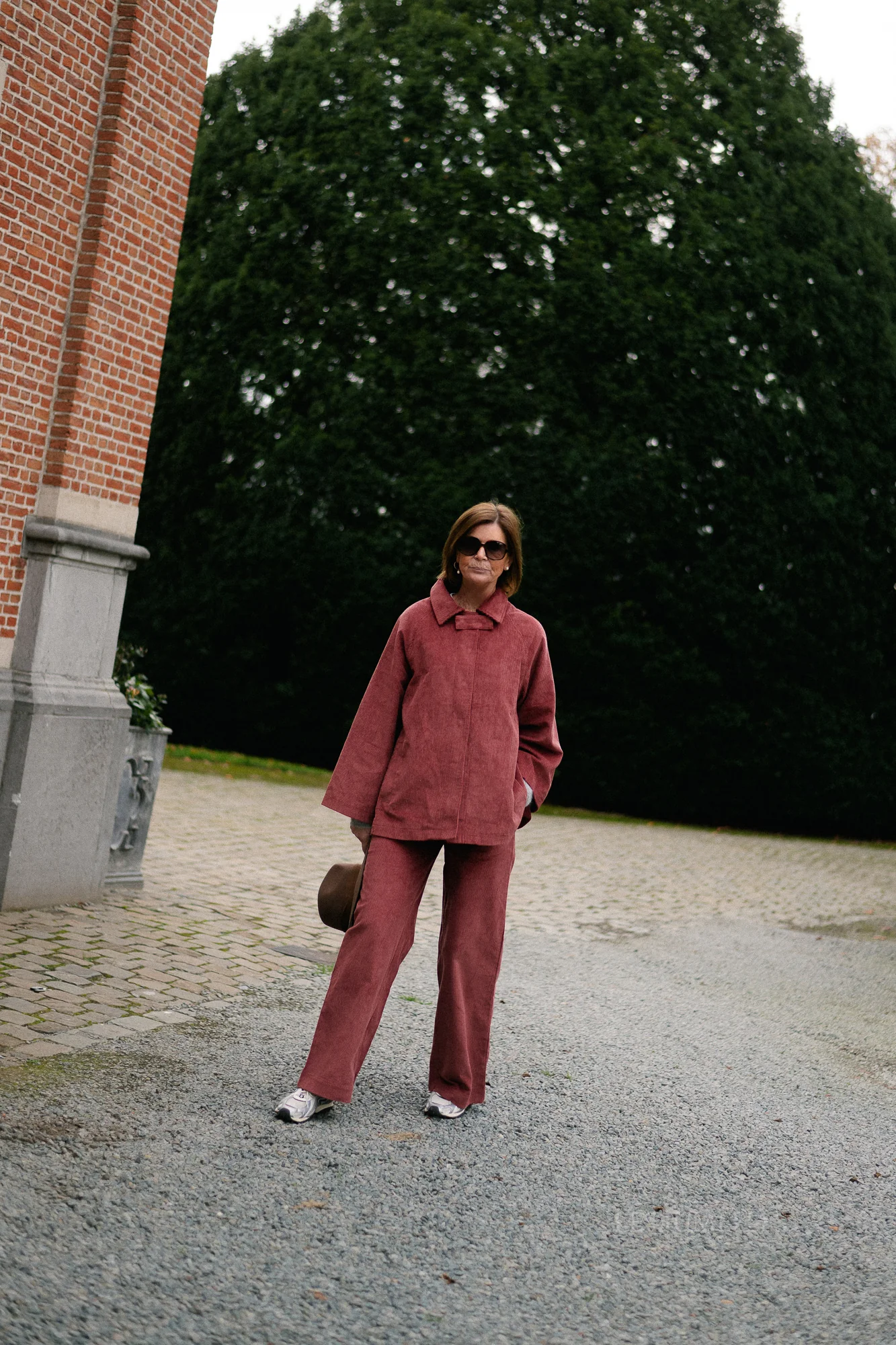 Norma wide velvet pants brick - Image 6