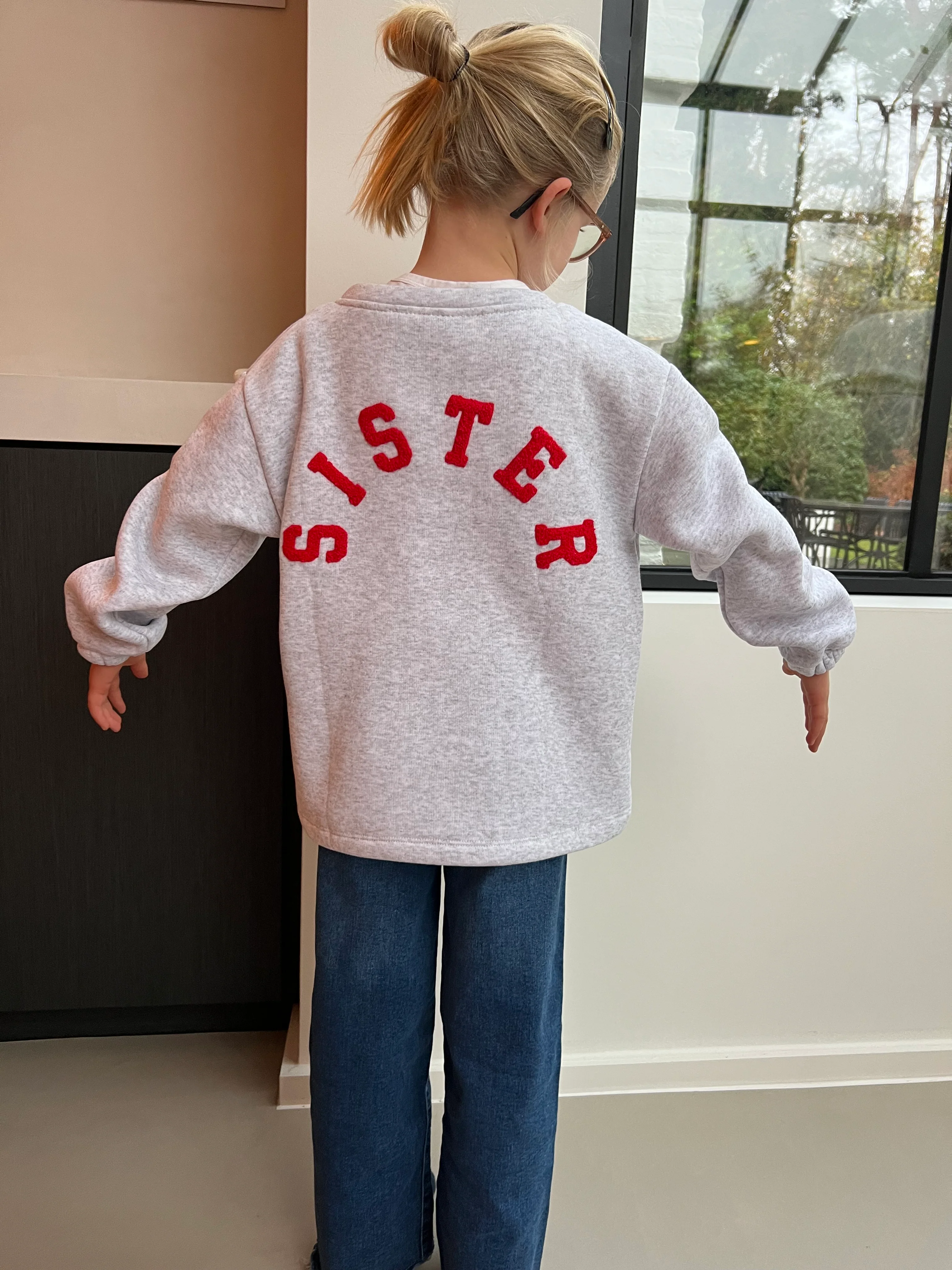 'Sister' sweater grey/red - Image 5